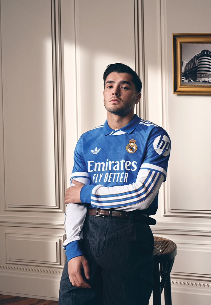 Real Madrid 3e shirt 2025-2026 geïnspireerd door tribunes Bernabéu