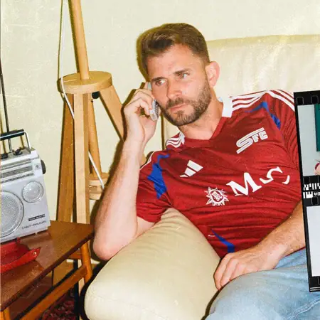 Servette FC voetbalshirts 2024-2025 geïnspireerd door shirts 2000-2001