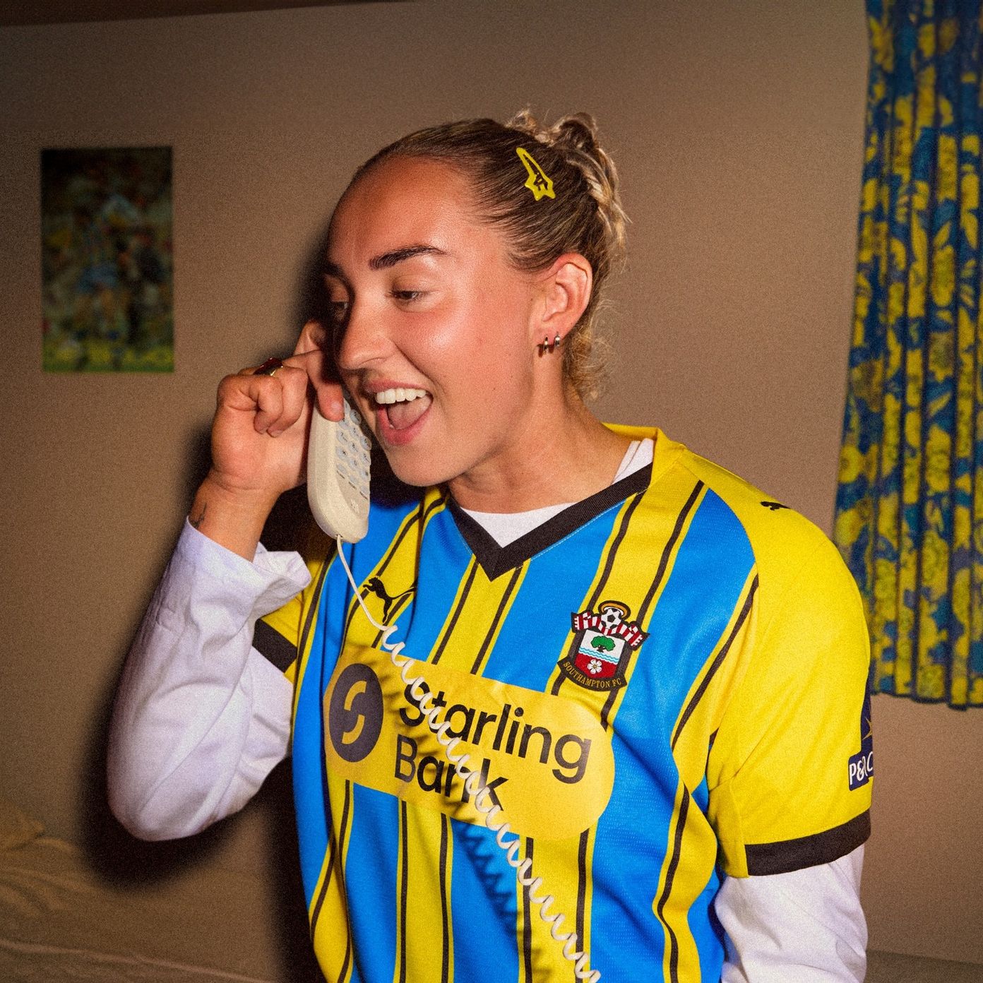 Southampton FC voetbalshirts 2025-2026 geïnspireerd door shirts jaren '70 en '90