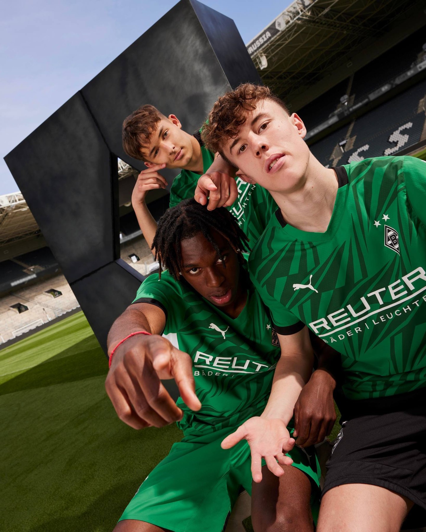 Borussia Mönchengladbach voetbalshirts 2024-2025 geïnspireerd door UEFA Cup winst 1974-1975