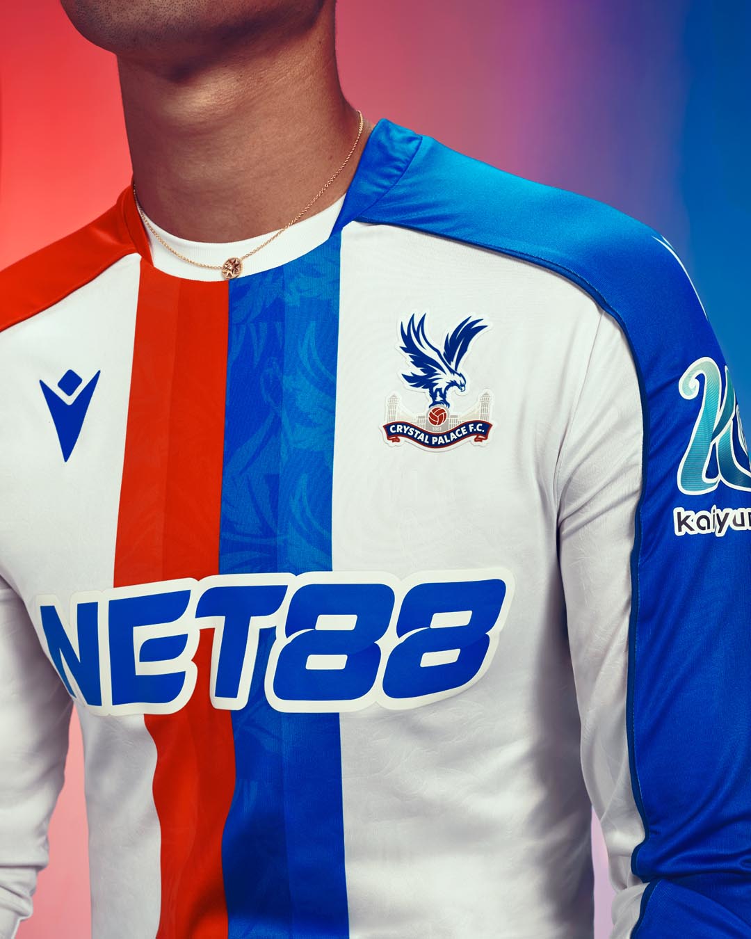 Dit zijn de Crystal Palace voetbalshirts 2025-2026