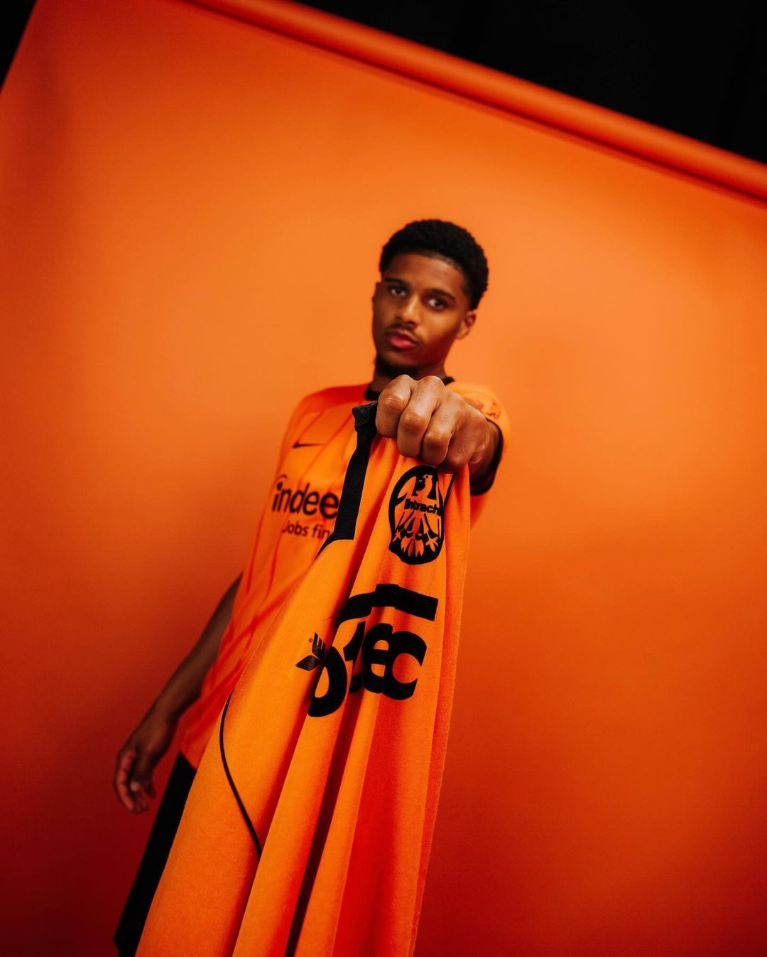 Eintracht Frankfurt voetbalshirts 2024-2025 laatste shirts van Nike!