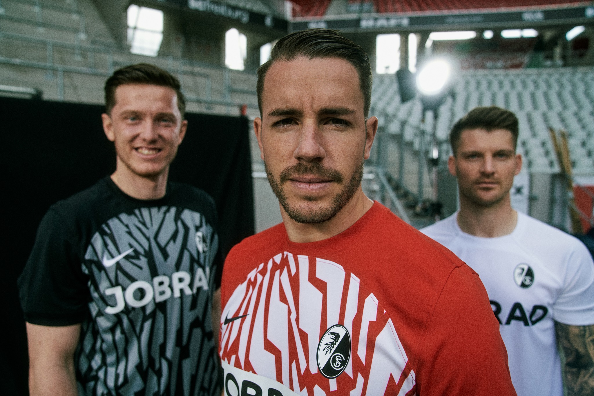 Sc Freiburg Voetbalshirts 2023 2024 B