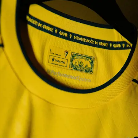 Cádiz CF voetbalshirts 2025-2026 ode aan Feniciërs