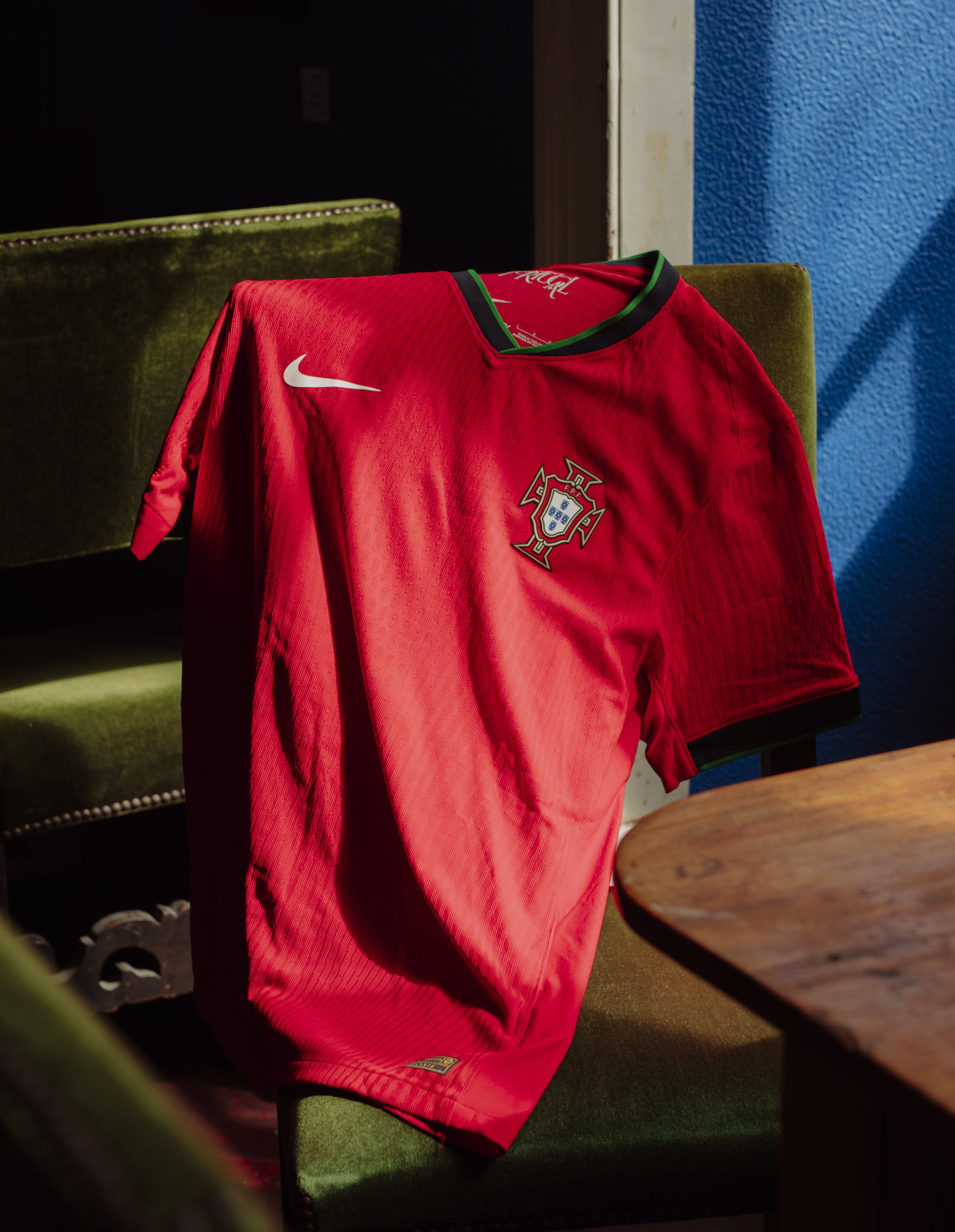 Portugal Euro 2024 voetbalshirt in stijl nationale vlag