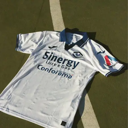 Hellas Verona Voetbalshirts 2023-2024
