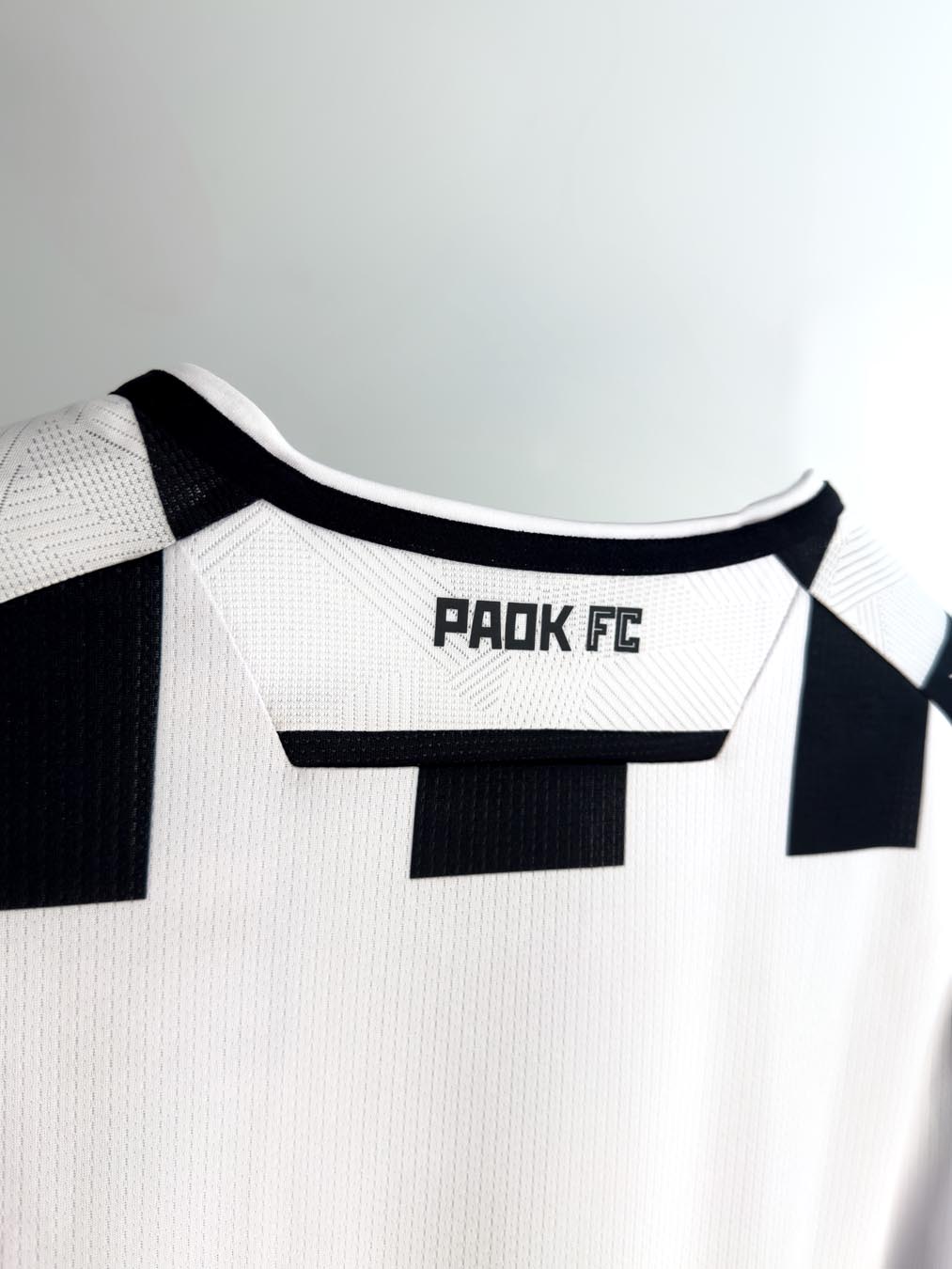 Dit zijn de PAOK Saloniki voetbalshirts 2025-2026
