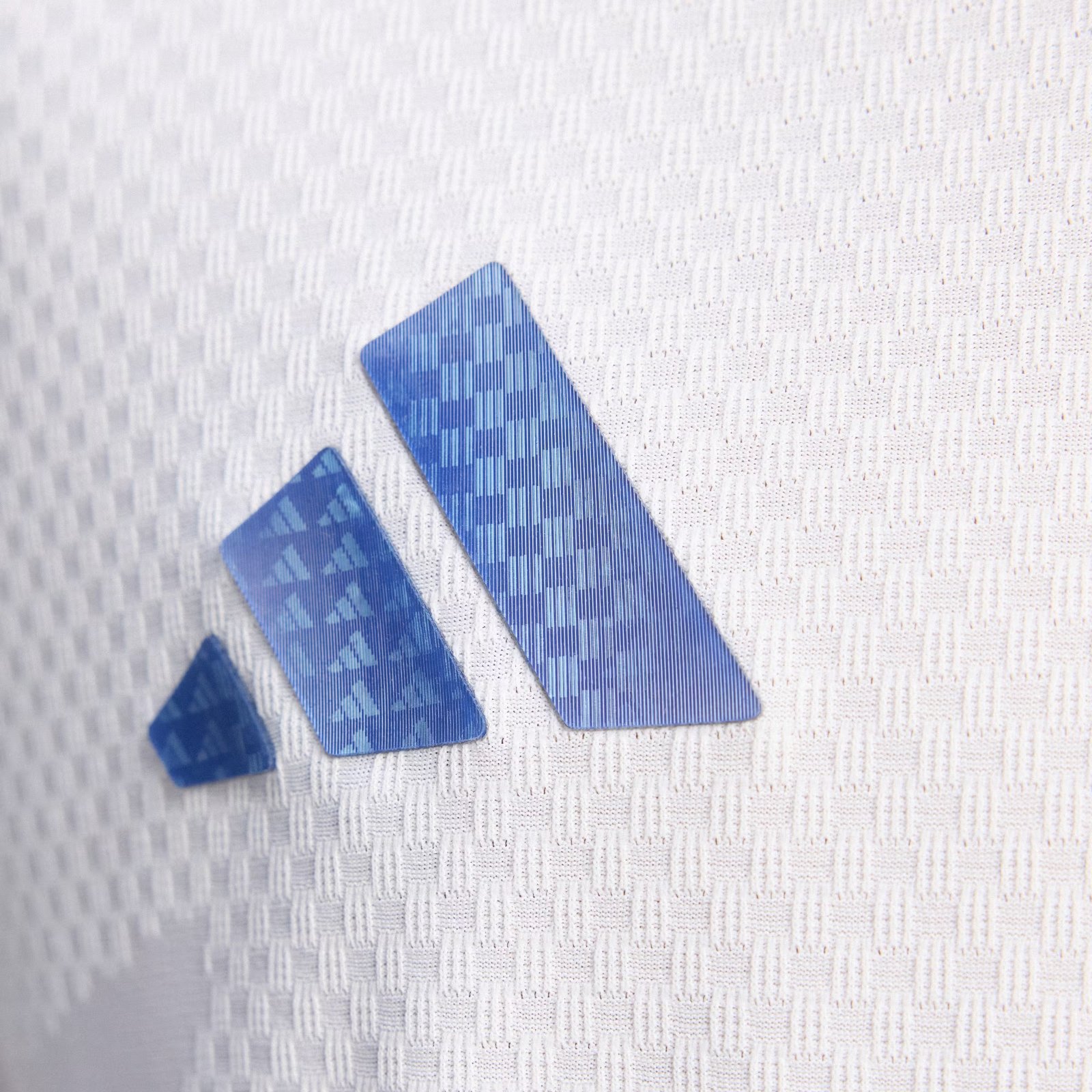 Griekenland voetbalshirts 2026-2027 ode aan EK 2004