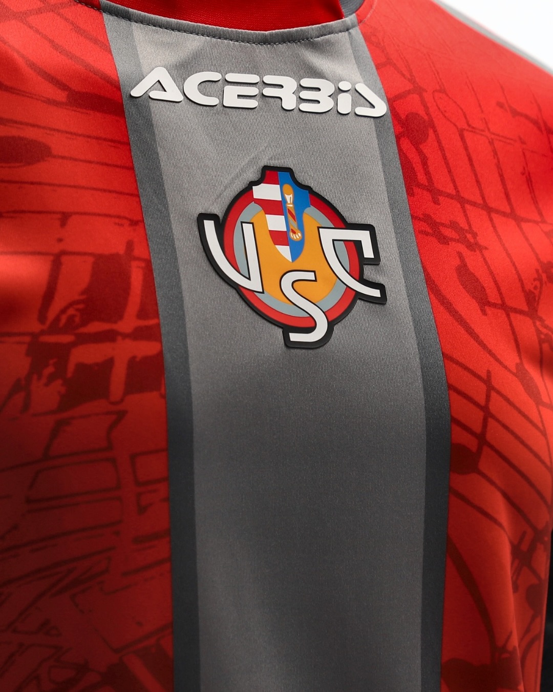 US Cremonese thuisshirt 2025-2026 – Ode aan de vioolstad