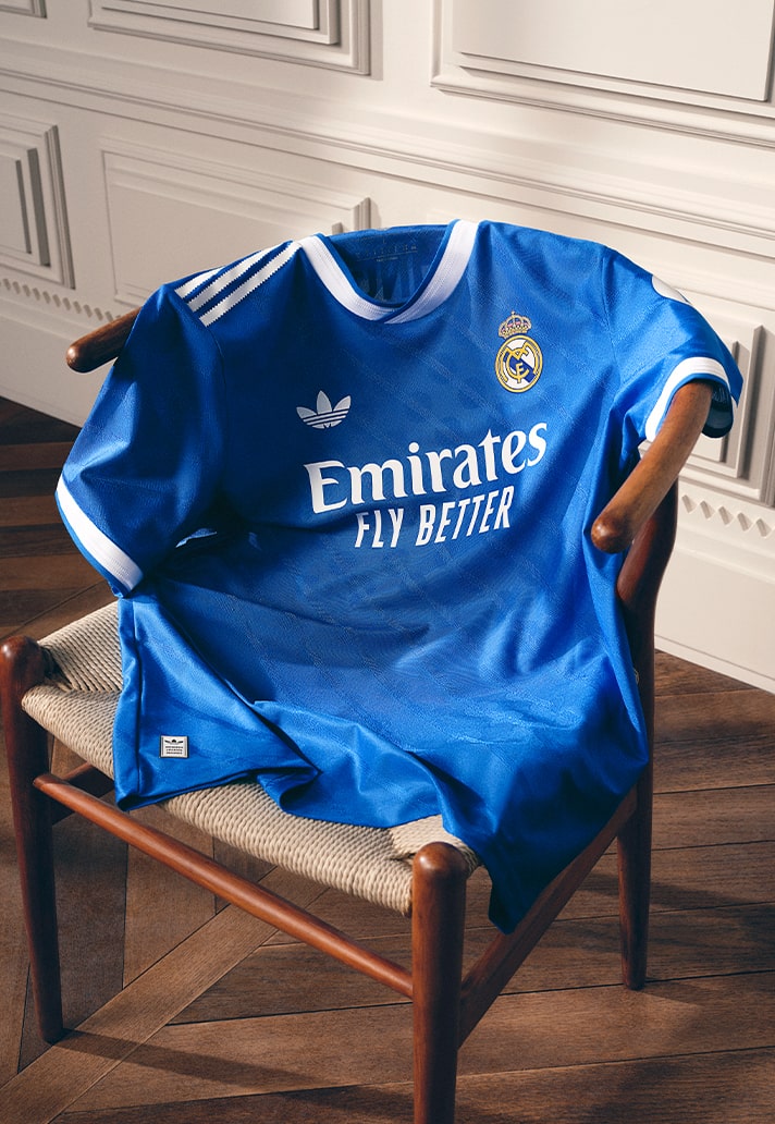 Real Madrid 3e shirt 2025-2026 geïnspireerd door tribunes Bernabéu