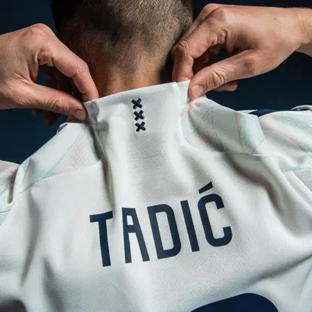 Ajax uitshirt 2023-2024