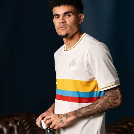 adidas lanceert Colombia voetbalshirt ter ere 100 jarig bestaan voetbalbond