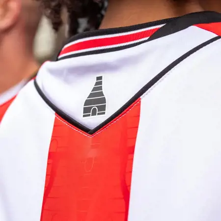 Stoke City voetbalshirts 2024-2025 geïnspireerd door flessenovens