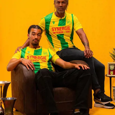 FC Nantes voetbalshirts 2024-2025 geïnspireerd door retro shirts en de stad!