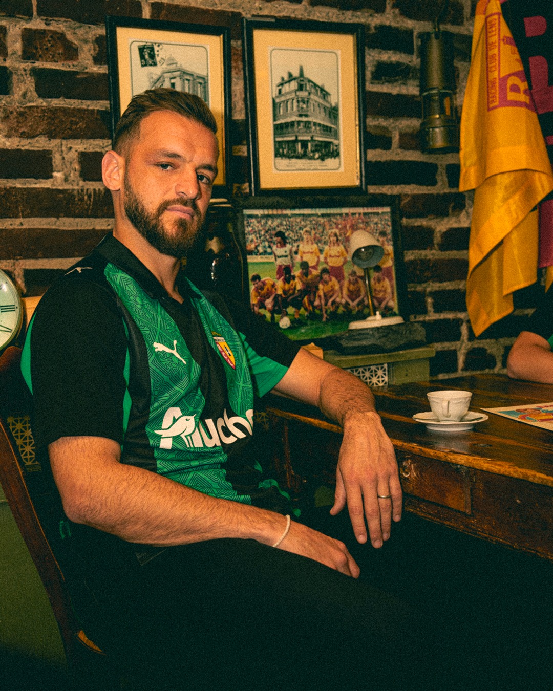 RC Lens voetbalshirts 2025-2026 eren 120 jarig bestaan en Place Verte