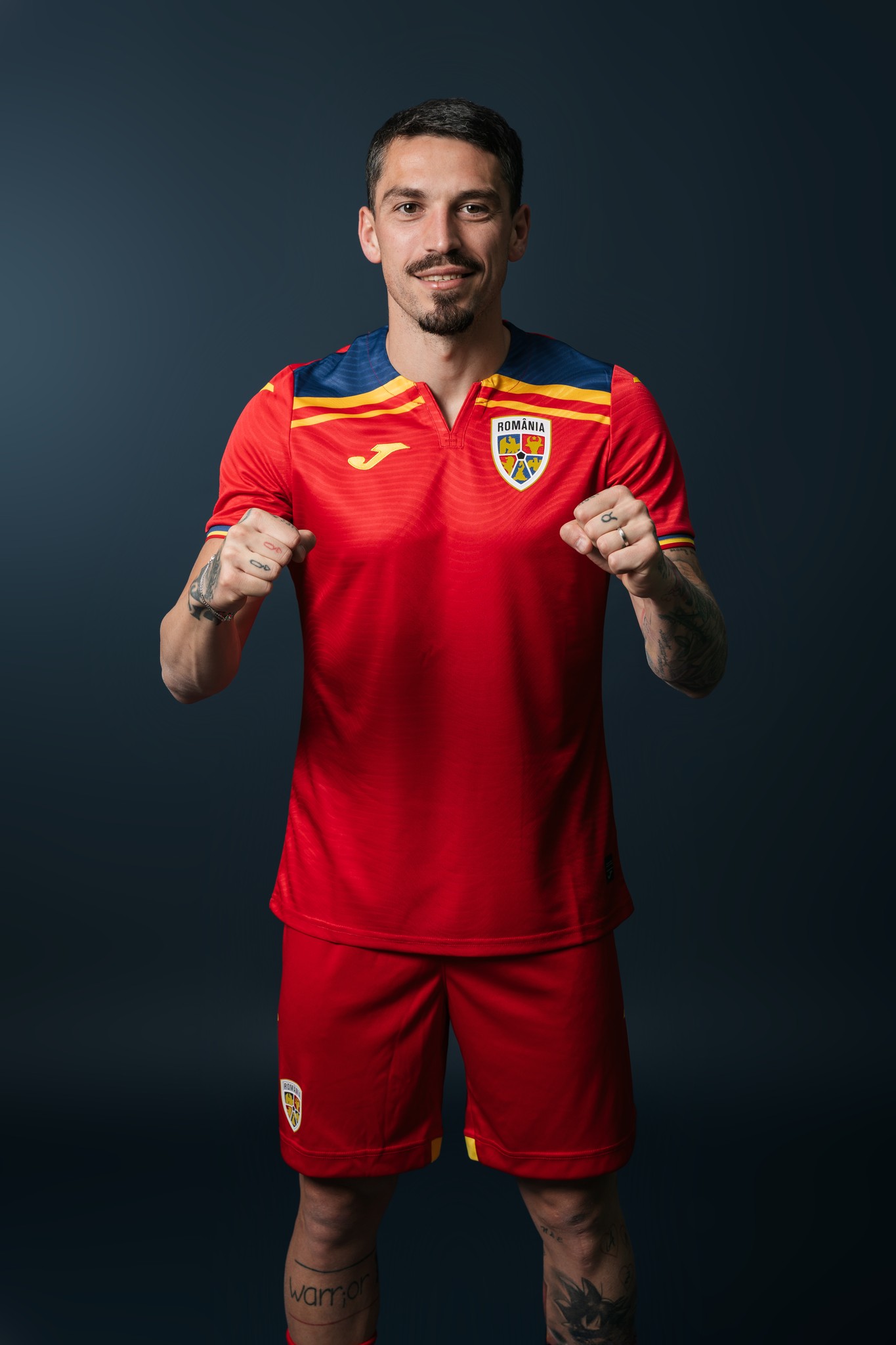 Roemenië voetbalshirts 2025-2026 geïnspireerd door shirts 1994