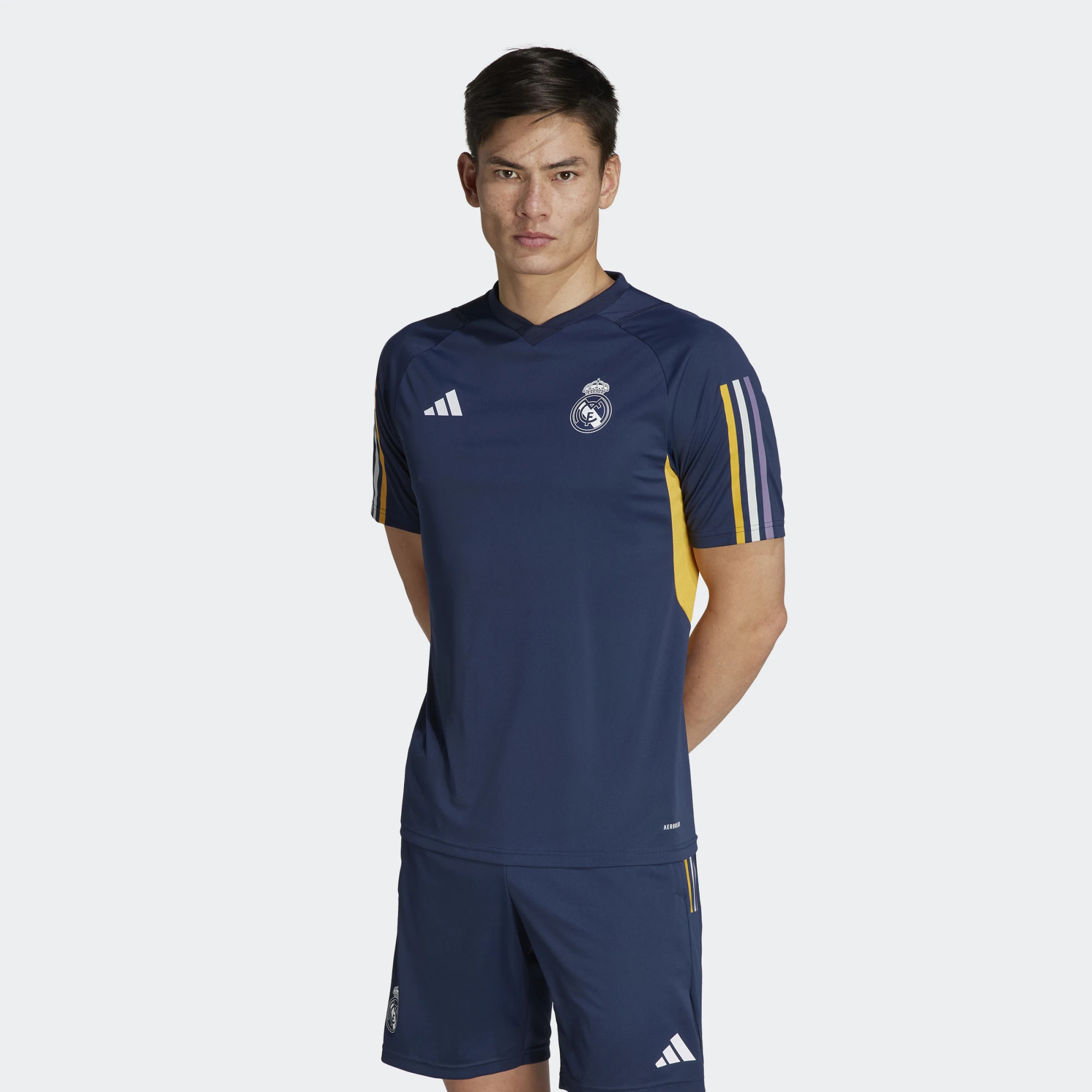 Dit zijn de Real Madrid trainingsshirts 2023-2024