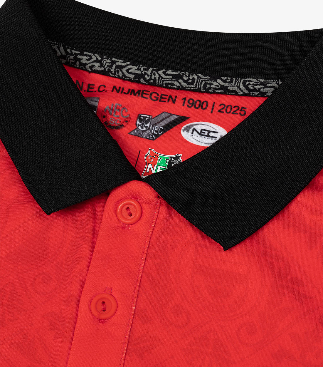 Dit zijn de zes N.E.C. Nijmegen voetbalshirts 2025-2026