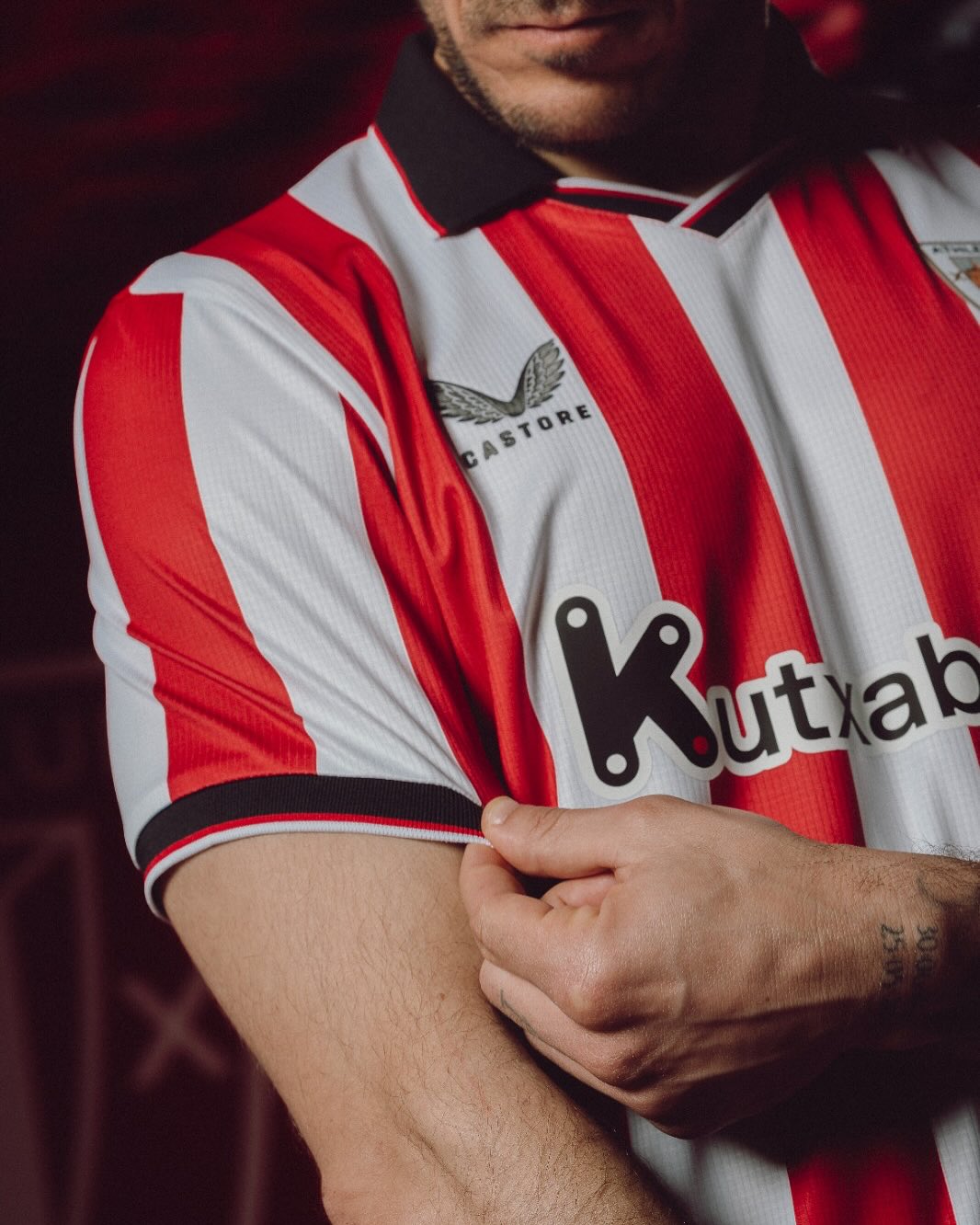 Athletic Bilbao voetbalshirts 2025-2026 ode aan bloemengroet en mentaliteit
