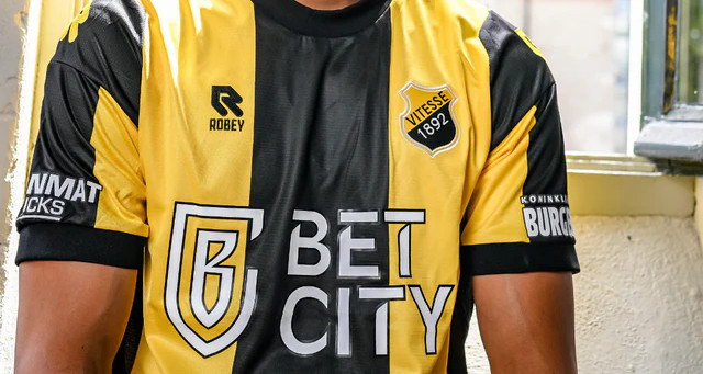 Vitesse Voetbalshirts 2024 2025