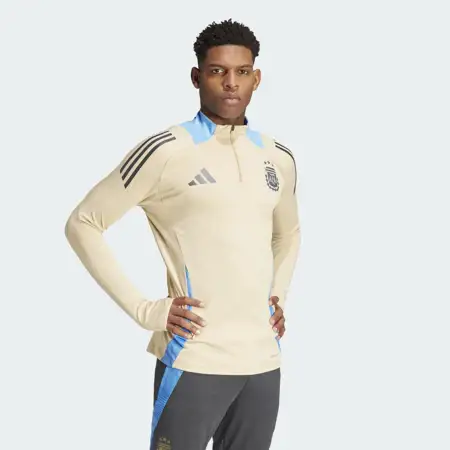 Dit trainingspak draagt Argentinië tijdens het seizoen 2024-2025!
