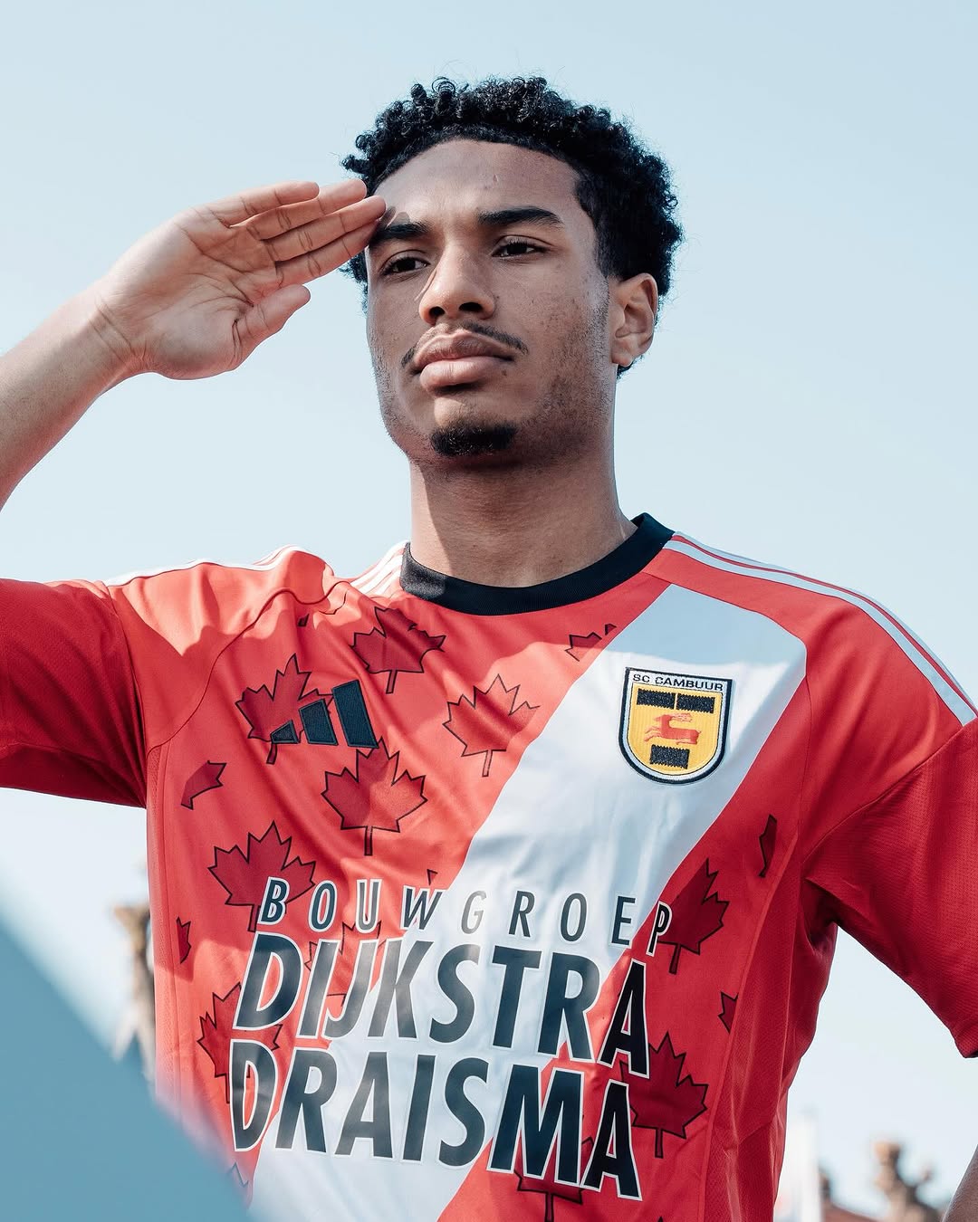 SC Cambuur lanceert voetbalshirt ter ere bevrijding stad 80 jaar geleden