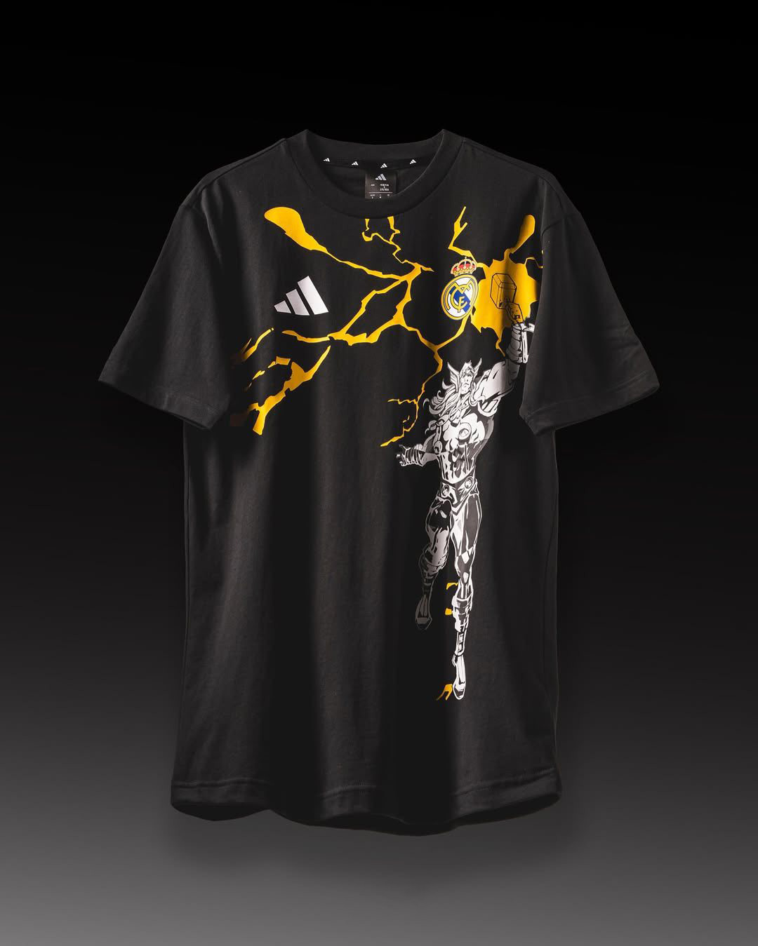 Real Madrid en adidas lanceren speciale MARVEL trainingscollectie 2025!
