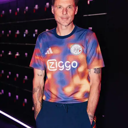 Dit is de speciale Ajax x ID&T collectie van adidas!