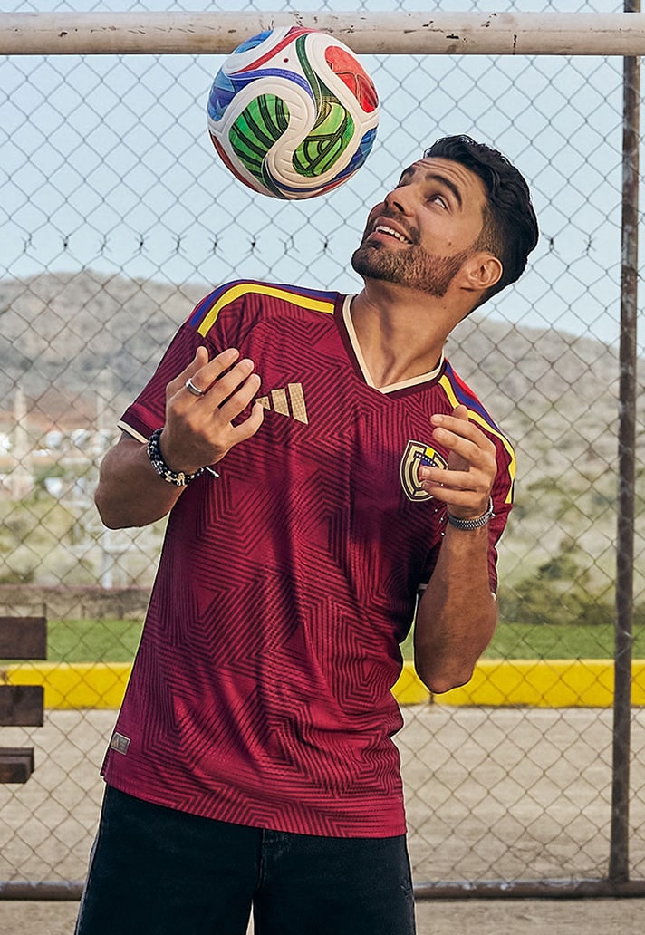 Venezuela thuisshirt 2026-2027 bevat geometrisch patroon