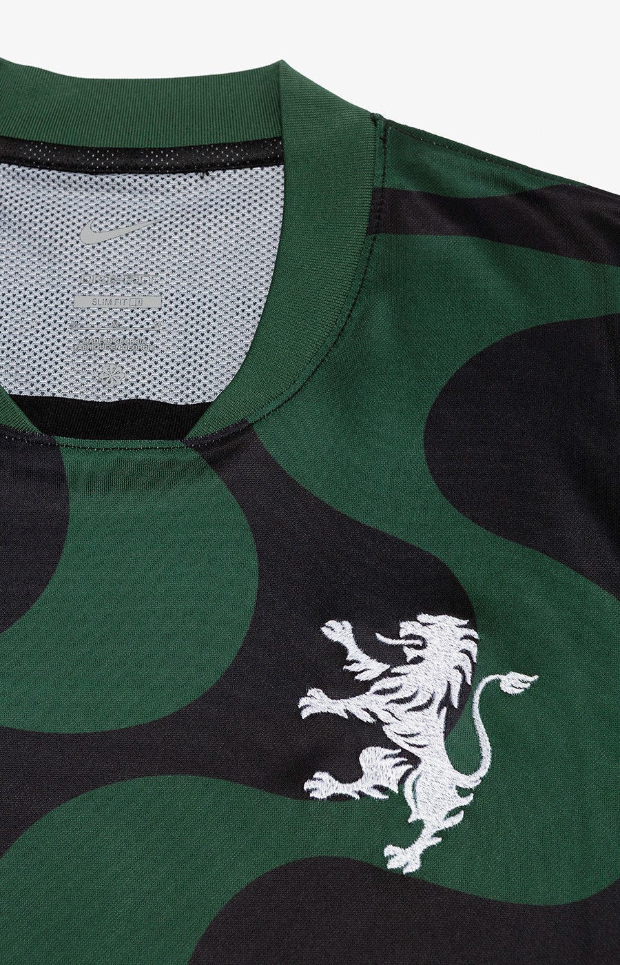 Dit zijn de Sporting Lissabon voetbalshirts 2025-2026