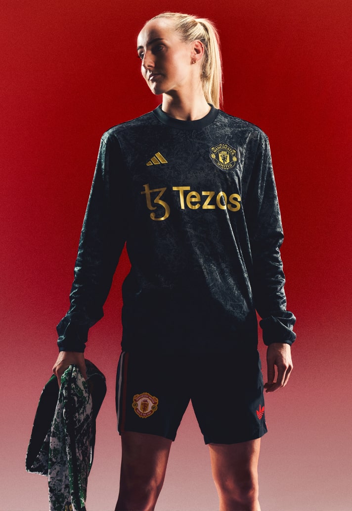 Manchester United en adidas brengen ode aan Stone Roses