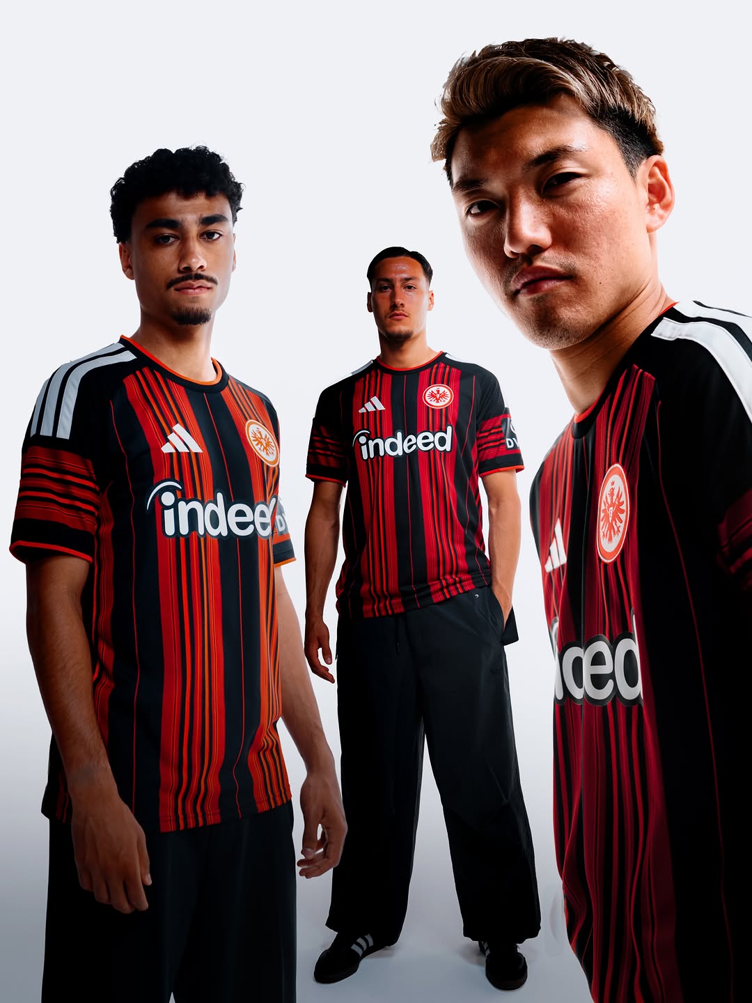 Eintracht Frankfurt thuisshirt 2026-2027 heeft moderne twist!