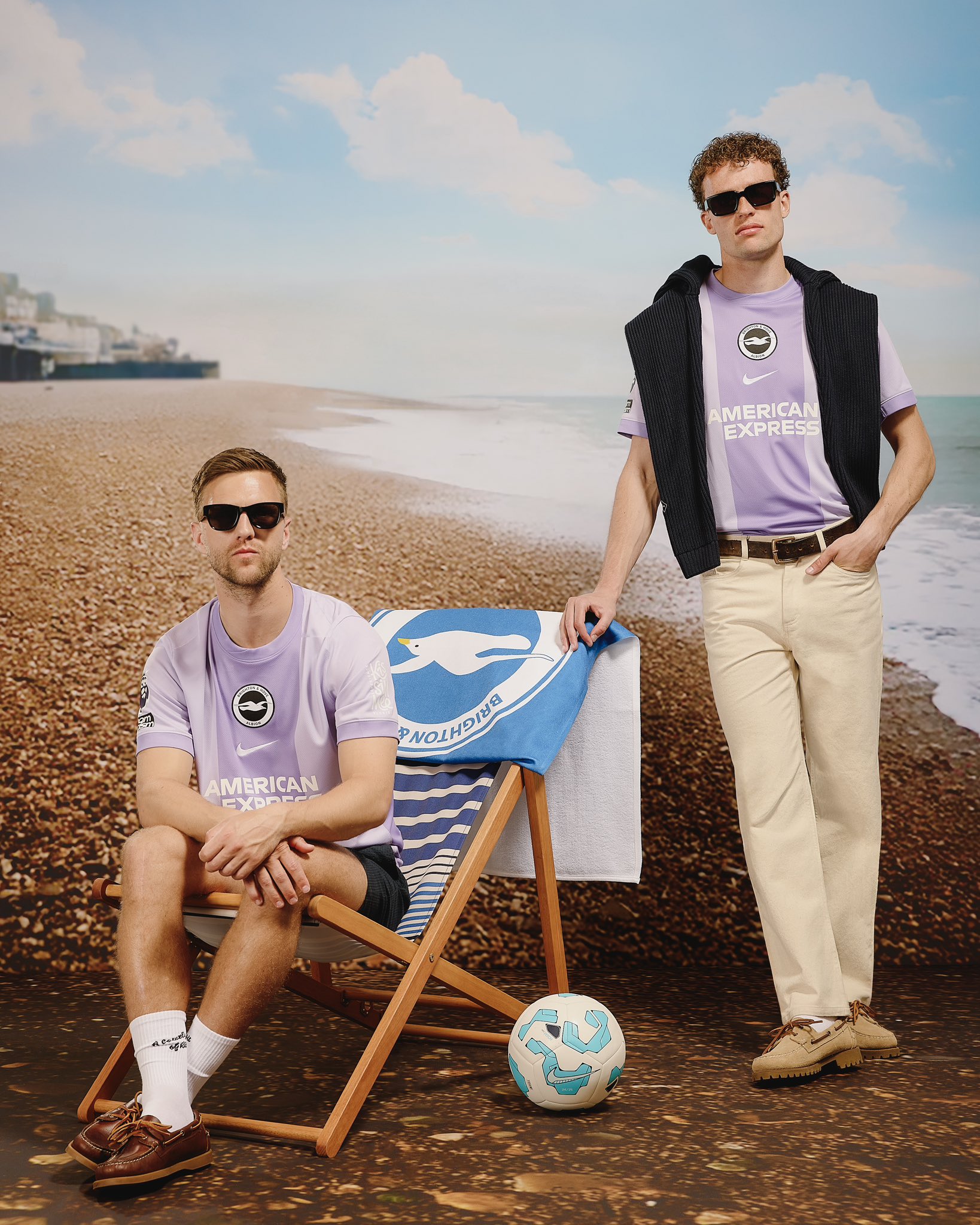 Dit zijn de Brighton and Hove Albion voetbalshirts 2025-2026