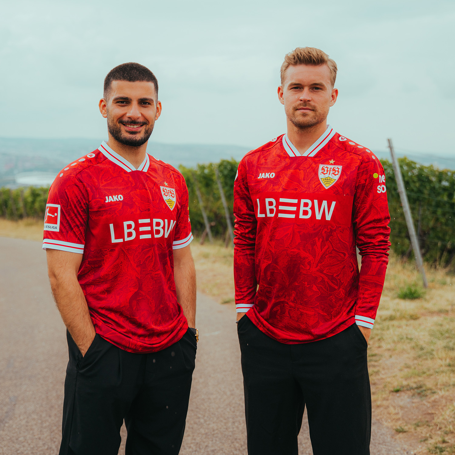 VFB Stuttgart voetbalshirts 2025-2026 bevat speciaal graphic patroon