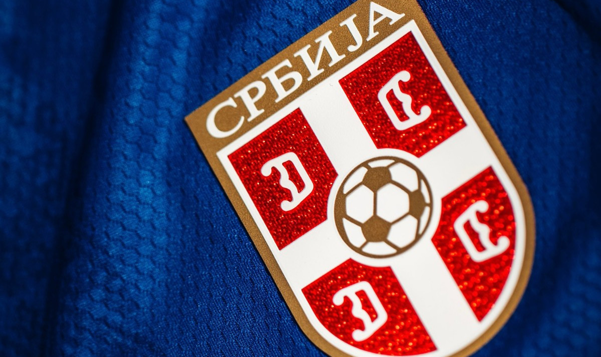 Servie Voetbalshirts 2025 2026