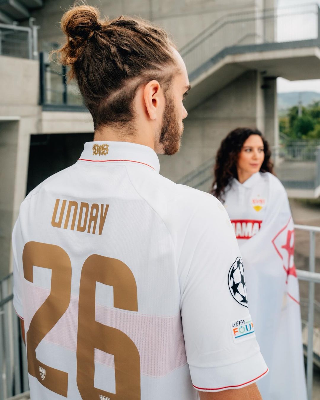 Dit zijn de VfB Stuttgart voetbalshirts 2024-2025