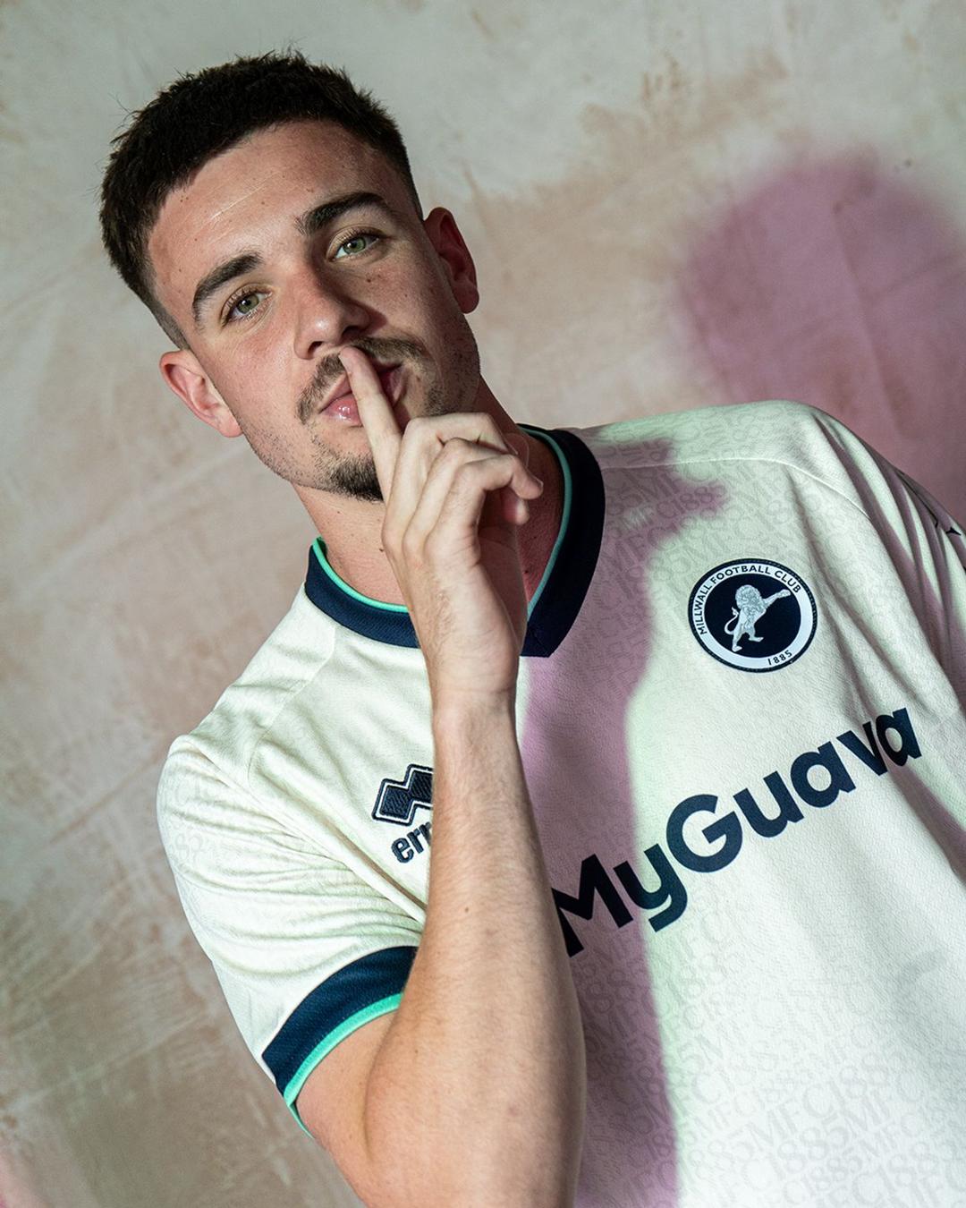 Dit zijn de Millwall FC voetbalshirts 2025-2026
