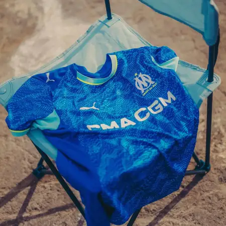 Olympique Marseille voetbalshirts 2025-2026 geïnspireerd door heritage en tifosi