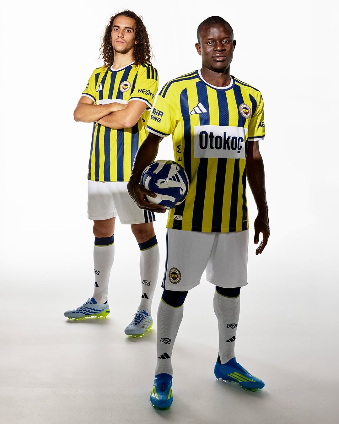 Fenerbahçe voetbalshirts 2026-2027 ode aan 120 jarig bestaan