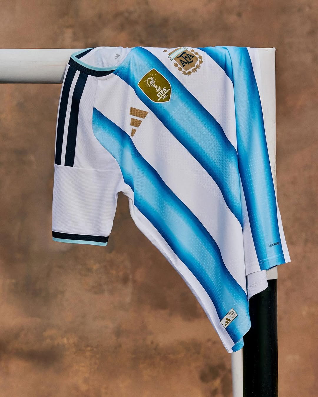 Argentinië WK 2026 thuisshirt ode aan WK winners shirts!