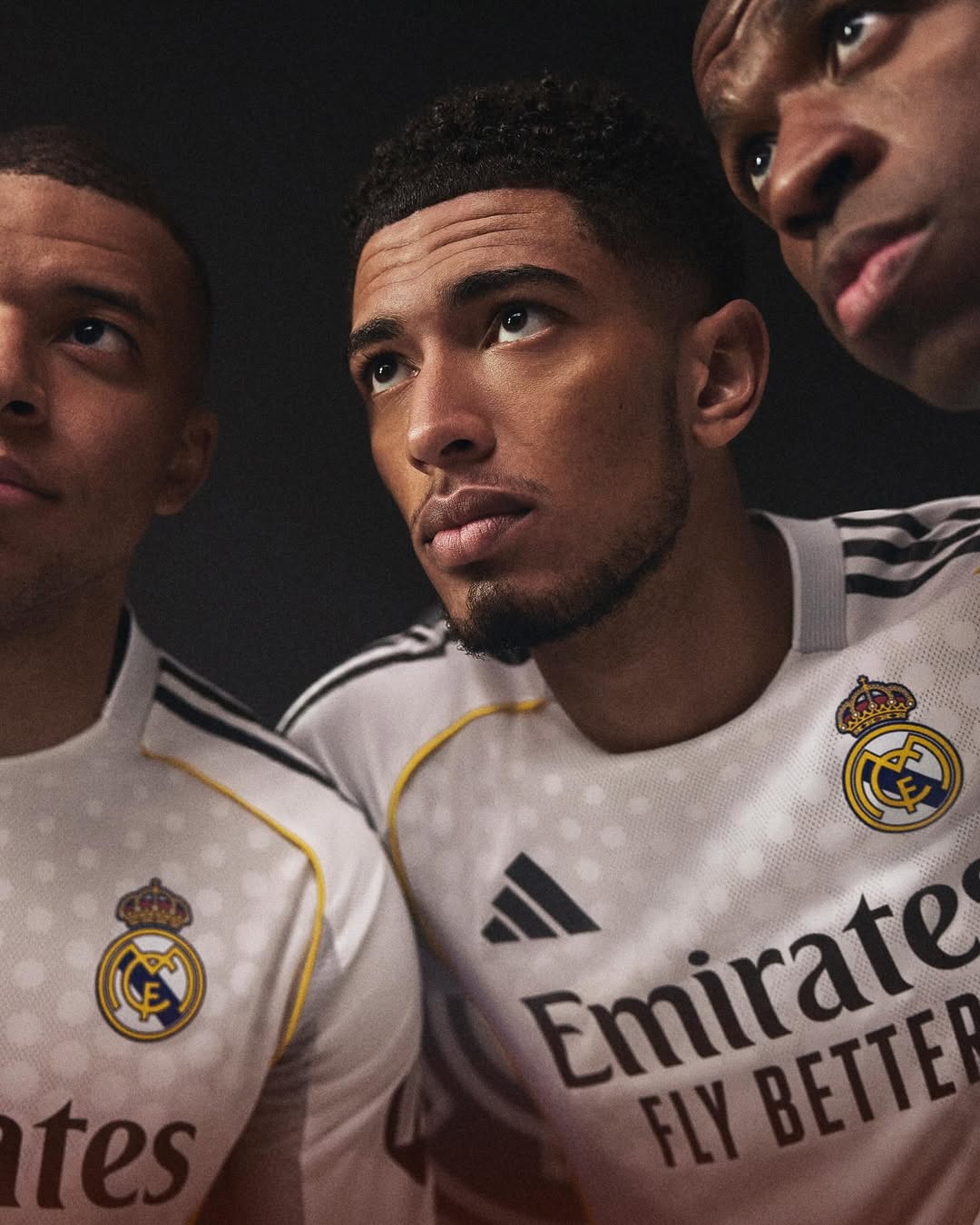 Real Madrid thuisshirt 2025-2026 eerbetoon aan historie Santiago Bernabéu