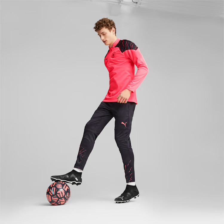 Dit is het Manchester City trainingspak 2023-2024