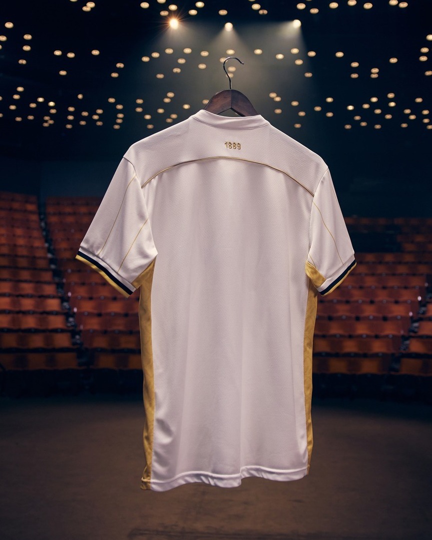 Sheffield United voetbalshirts 2025-2026: Eerbetoon aan de staalstad