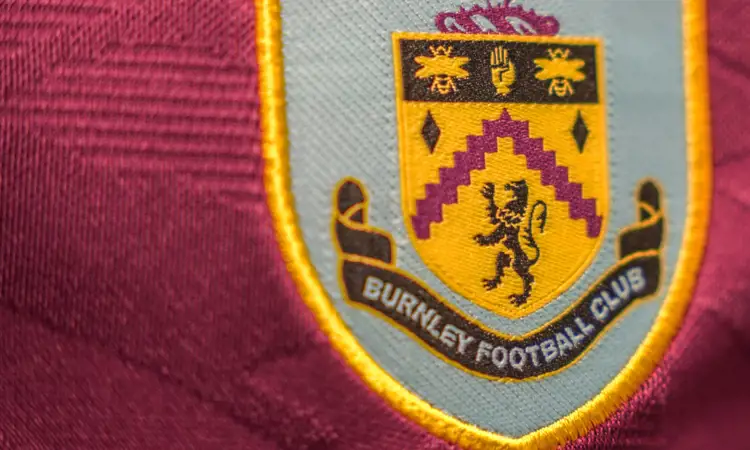 Burnley voetbalshirts 2023-2024