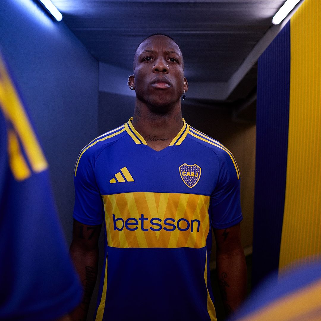 Boca Juniors thuisshirt 2024-2025 geïnspireerd door spoorweg rondom stadion