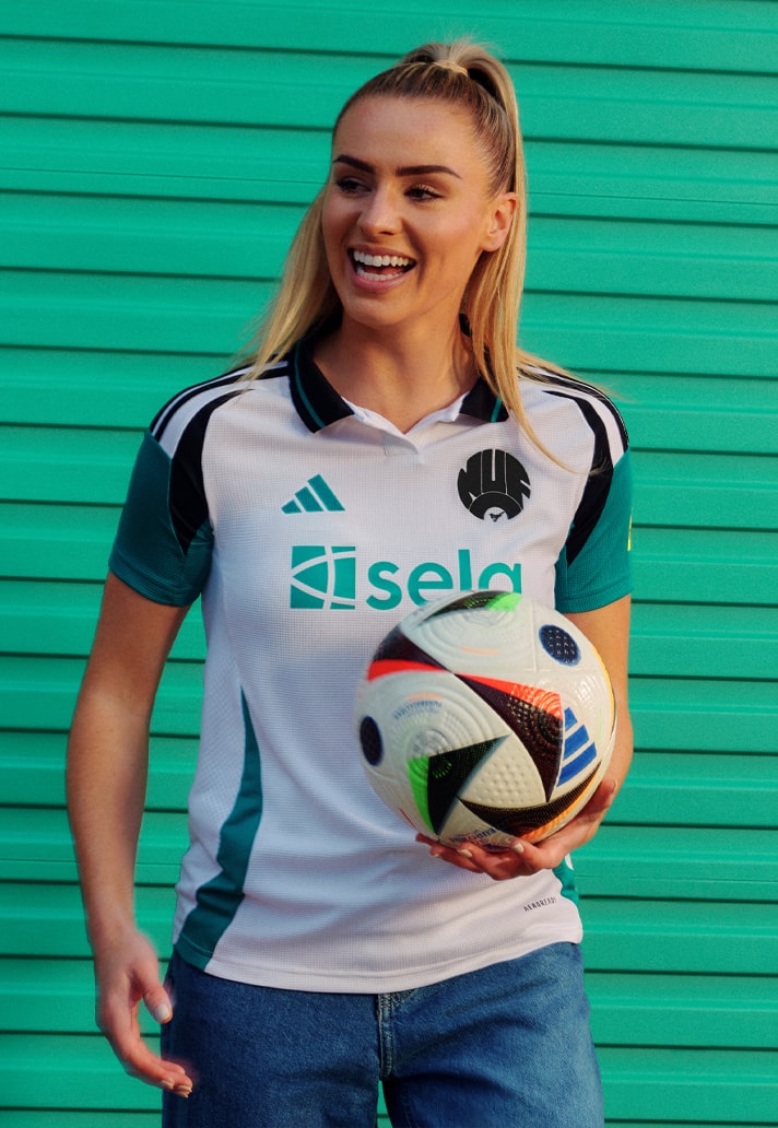 Newcastle United 3e shirt 2024-2025 geïnspireerd door shirt 1999-2000