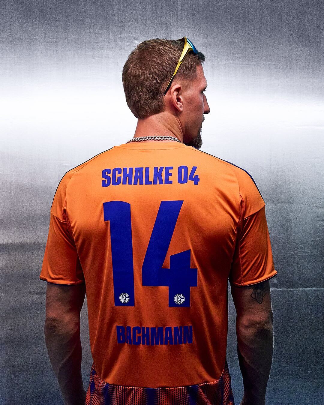 Dit zijn de Schalke 04 voetbalshirts 2025-2026