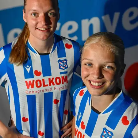 SC Heerenveen voetbalshirts 2024-2025 eerbetoon aan Abe Lenstra Stadion en Friesland