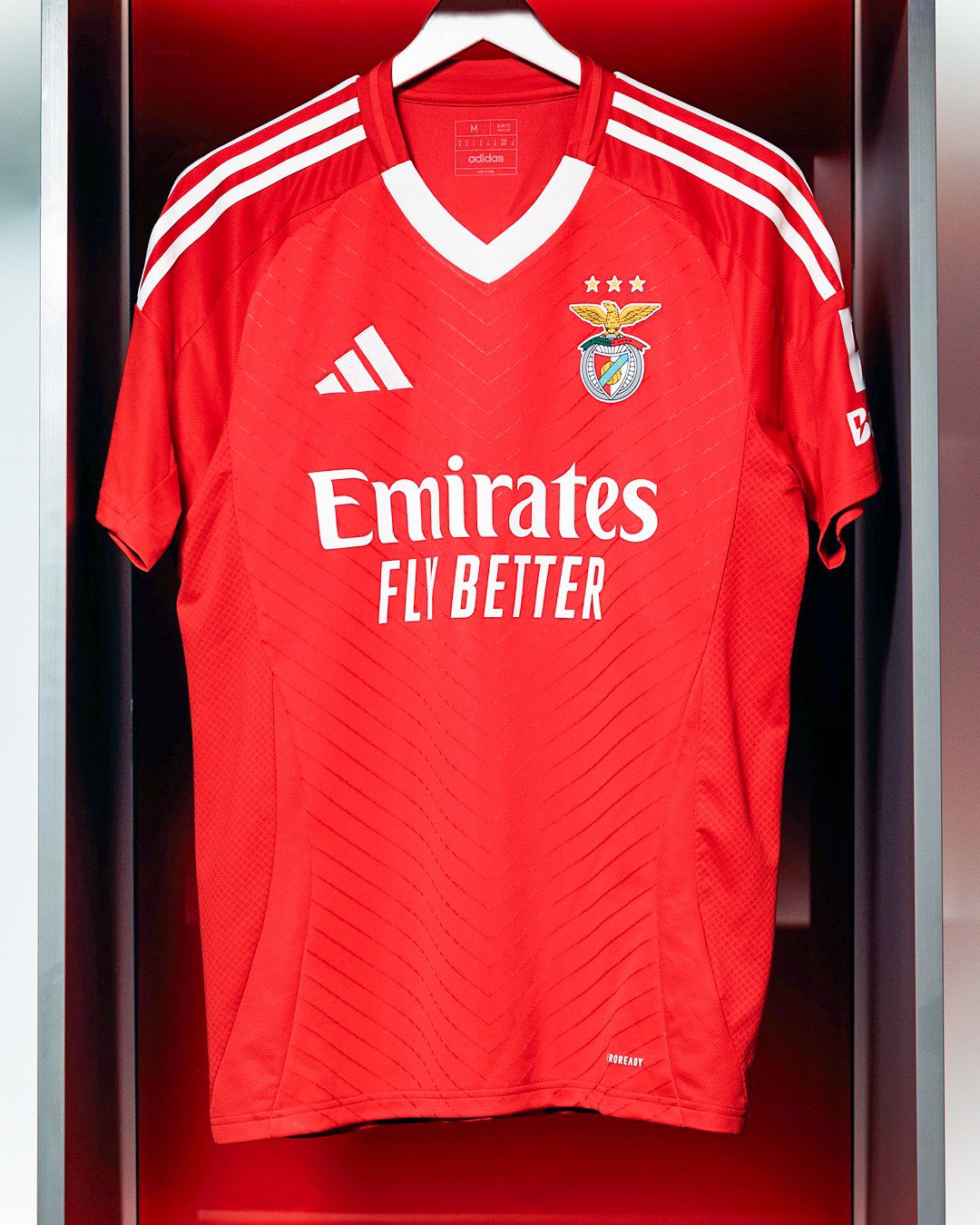 Benfica thuisshirt 2024-2025 geïnspireerd door shirt 50 jaar geleden