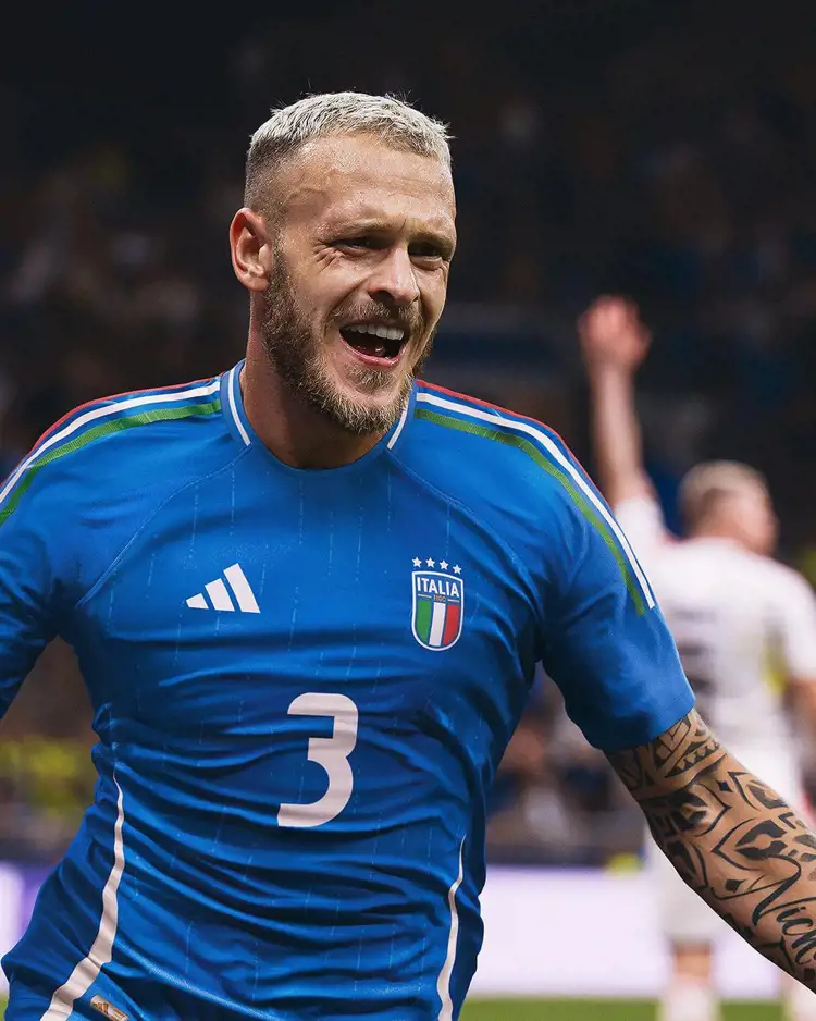 Italië Euro 2024 thuisshirt in stijl Italiaans DNA 